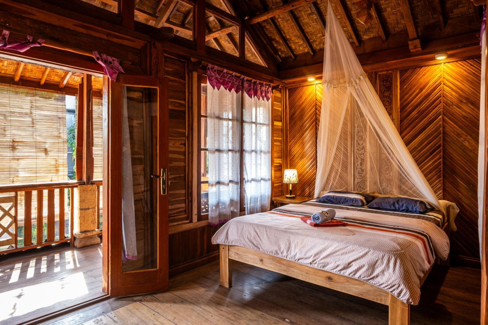 Lombok Stanley Garden Villas Montongbuwoh エクステリア 写真