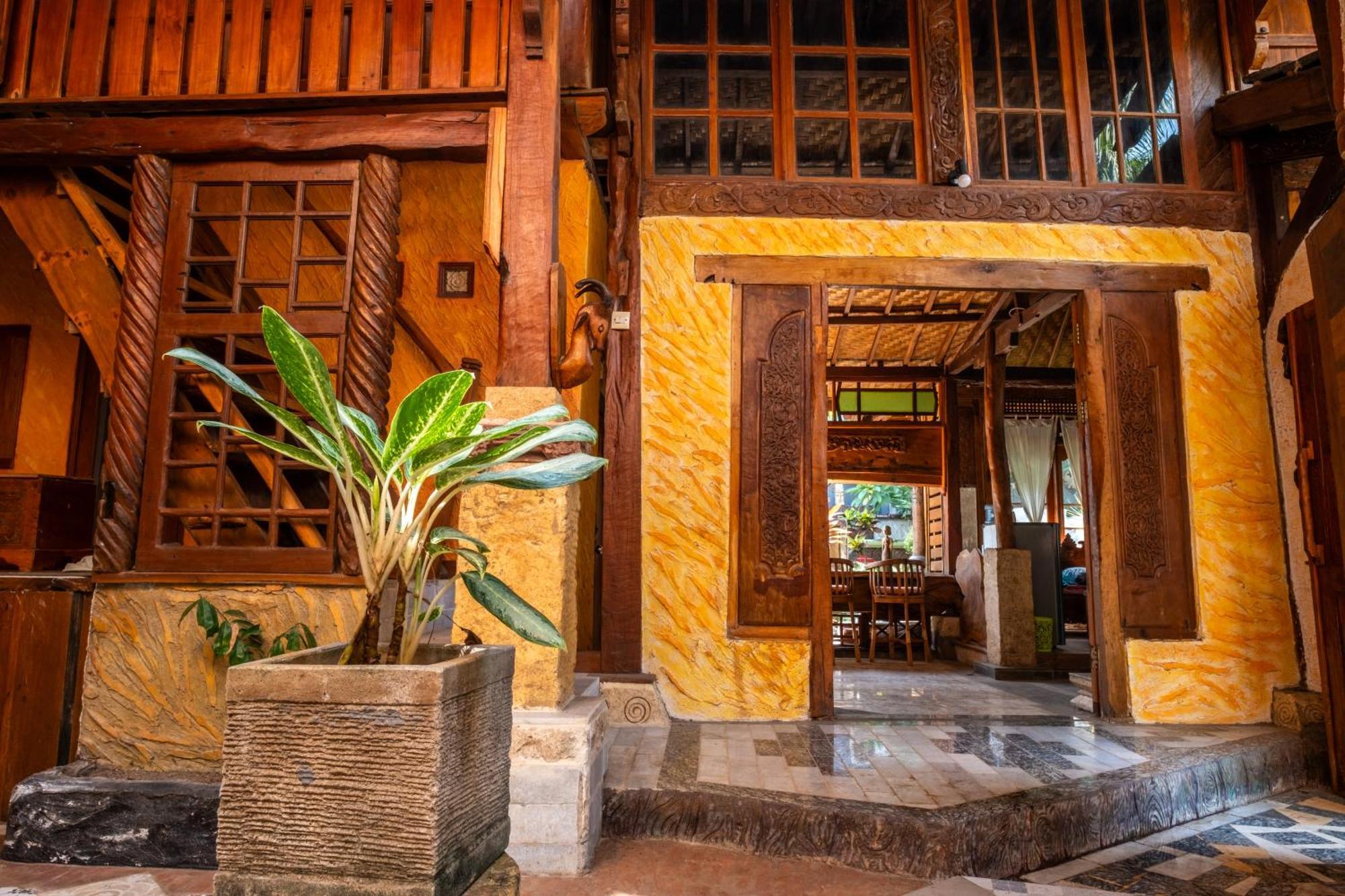 Lombok Stanley Garden Villas Montongbuwoh エクステリア 写真