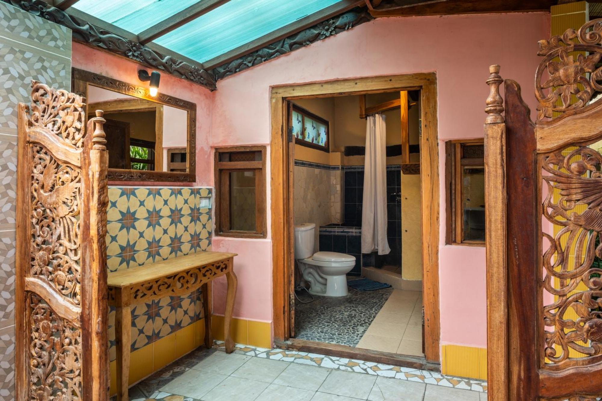 Lombok Stanley Garden Villas Montongbuwoh エクステリア 写真