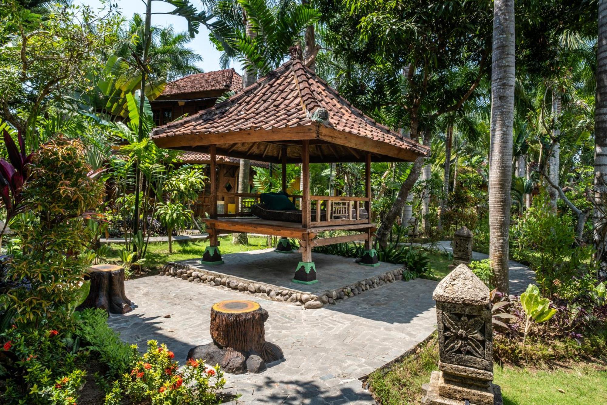 Lombok Stanley Garden Villas Montongbuwoh エクステリア 写真